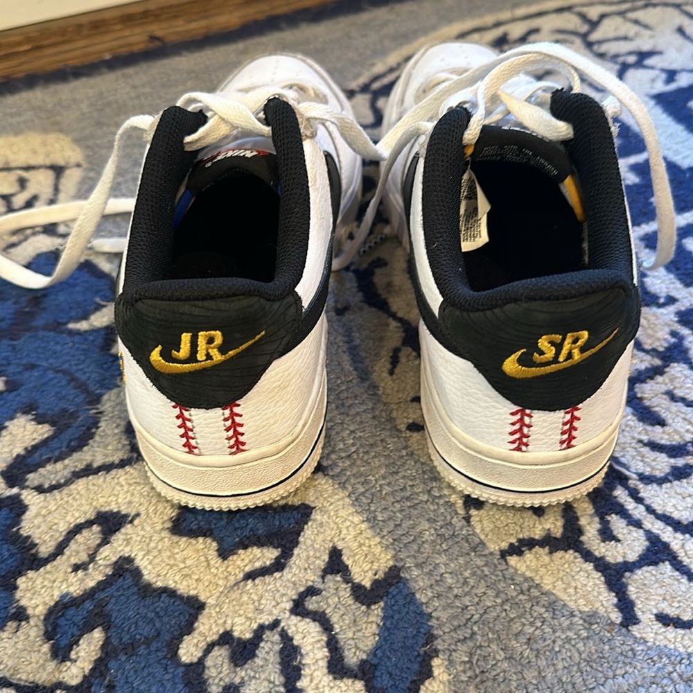Nike Air Force 1 Low- Ken Griffey Jr. & Sr. swingman